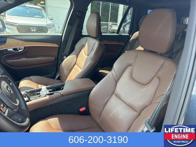 2024 Volvo XC90 B6 Plus Bright Theme 7-Seater