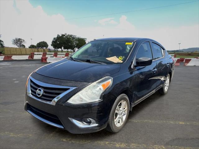 2015 Nissan Versa 1.6 SV
