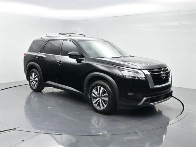 2024 Nissan Pathfinder SL FWD