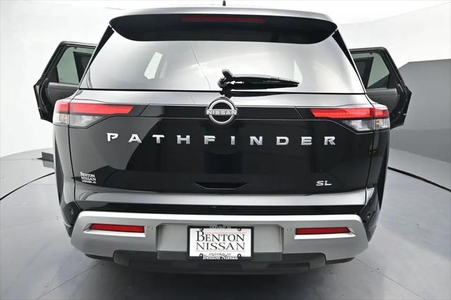 2024 Nissan Pathfinder SL FWD