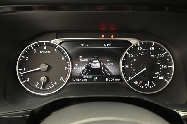 2024 Nissan Pathfinder SL FWD