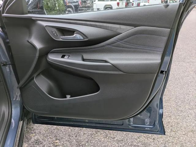 2026 Buick NV Sport Touring FWD