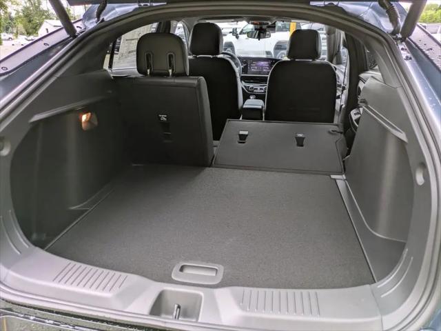 2026 Buick NV Sport Touring FWD