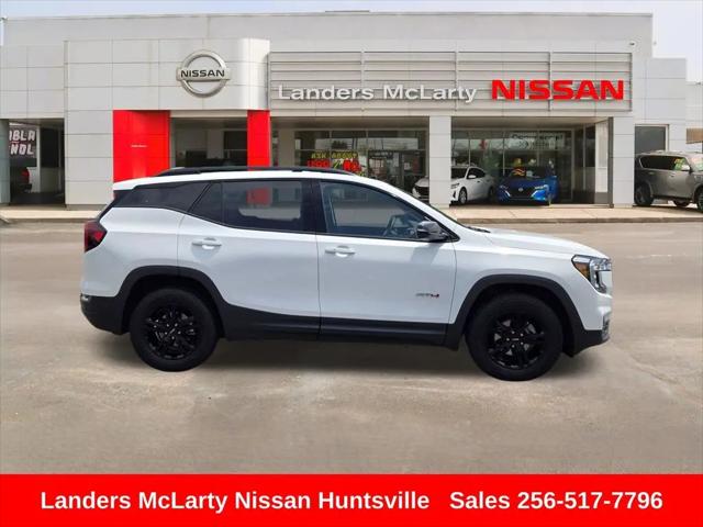 2024 GMC Terrain AWD AT4