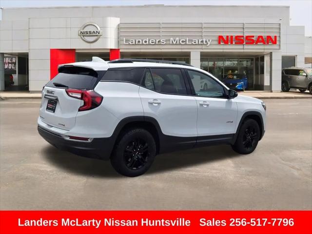 2024 GMC Terrain AWD AT4