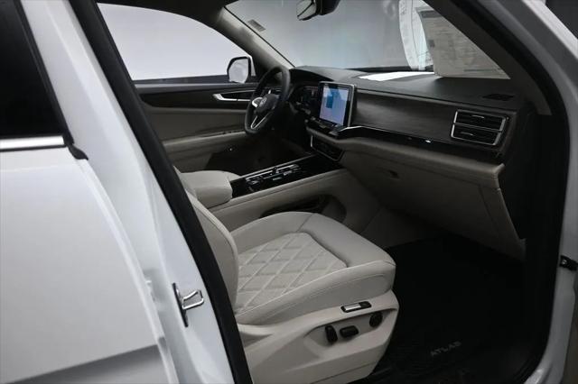 2026 Volkswagen Atlas SEL Premium R-Line