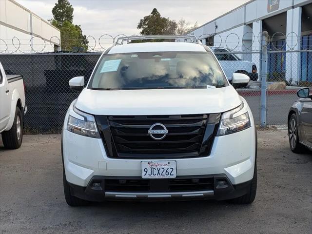 2023 Nissan Pathfinder SL FWD