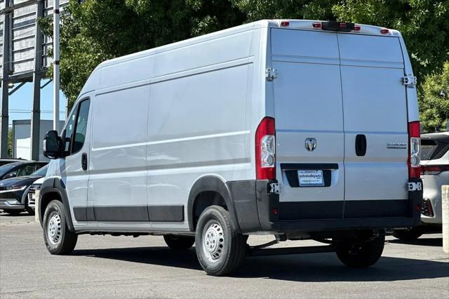 2026 Ram ProMaster 2500 Cargo Van Tradesman High Roof 159 WB w/Pass Seat
