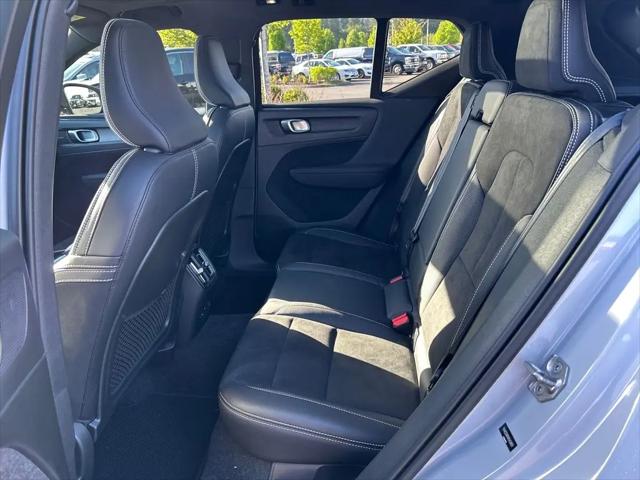 2021 Volvo XC40 Recharge Pure Electric P8