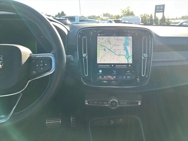 2021 Volvo XC40 Recharge Pure Electric P8