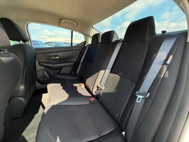 2023 Nissan Sentra S Xtronic CVT