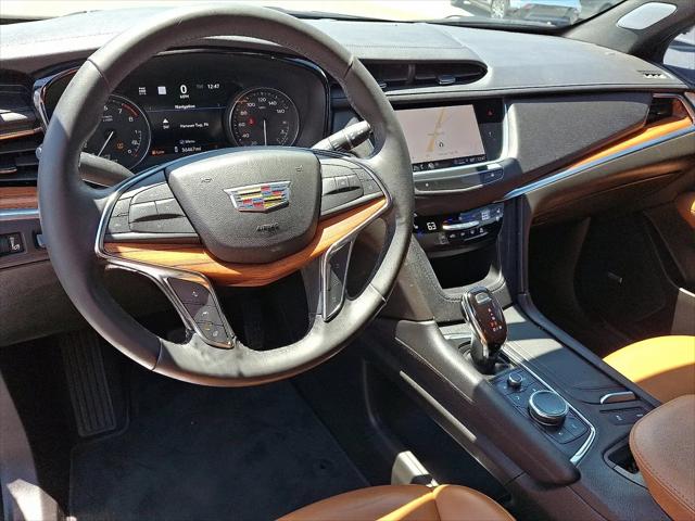 2023 Cadillac XT5 AWD Premium Luxury