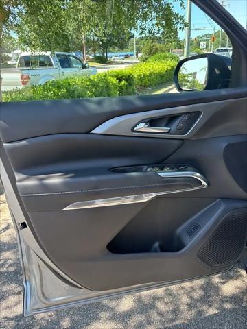 2026 Chevrolet Traverse AWD LT