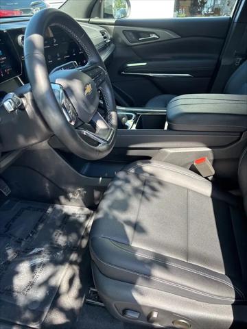 2026 Chevrolet Traverse AWD LT