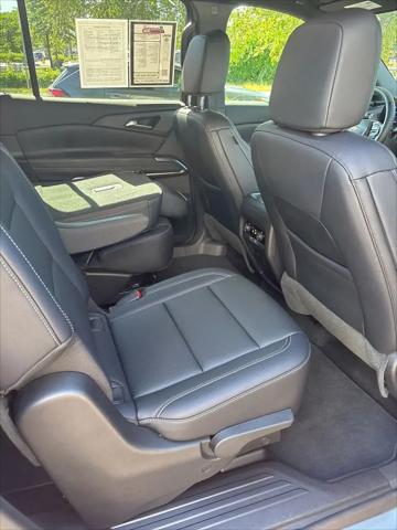 2026 Chevrolet Traverse AWD LT