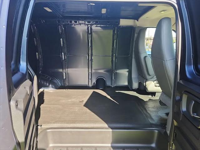 2025 Chevrolet Express Cargo Van RWD 2500 Regular Wheelbase WT