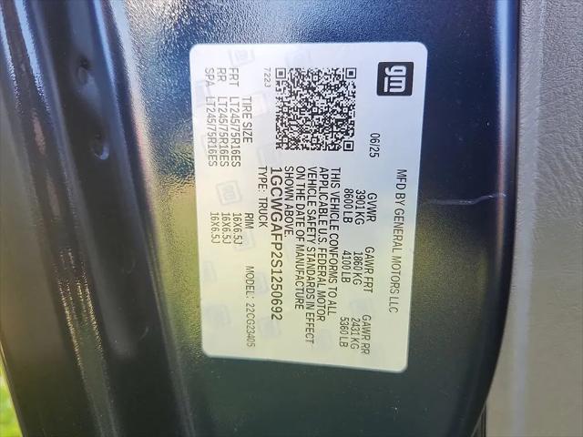 2025 Chevrolet Express Cargo Van RWD 2500 Regular Wheelbase WT