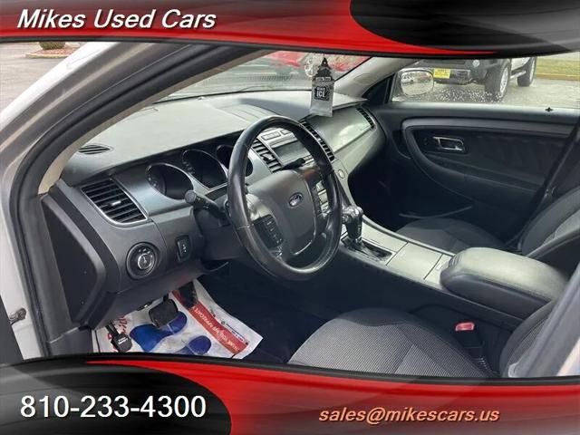 2010 Ford Taurus SEL