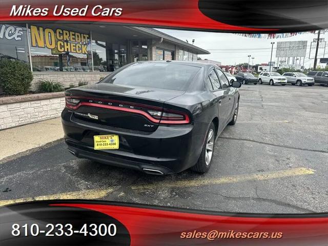 2016 Dodge Charger SXT