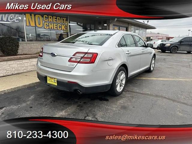 2015 Ford Taurus SEL