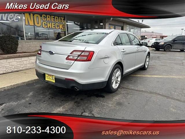 2015 Ford Taurus SEL