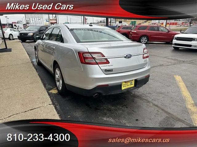 2015 Ford Taurus SEL