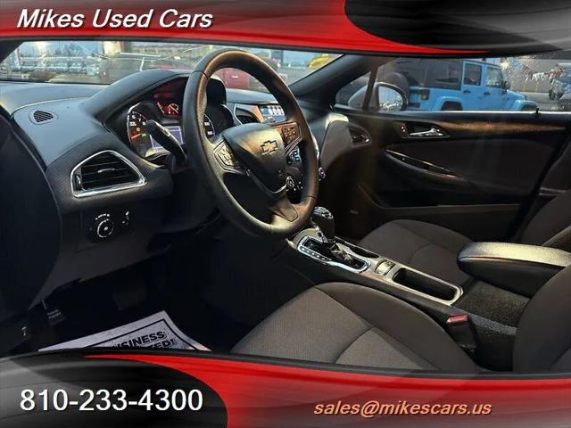 2017 Chevrolet Cruze LT Auto