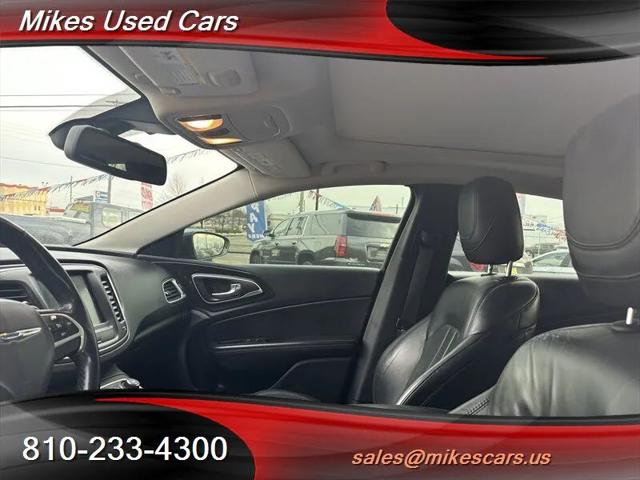 2015 Chrysler 200 C
