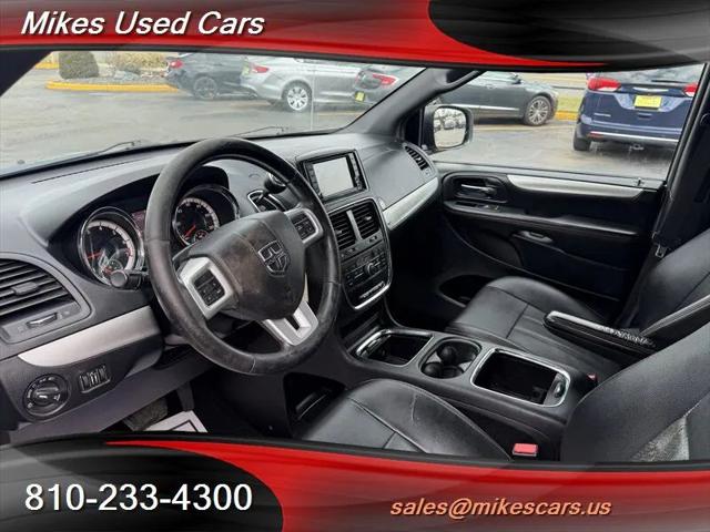 2016 Dodge Grand Caravan R/T