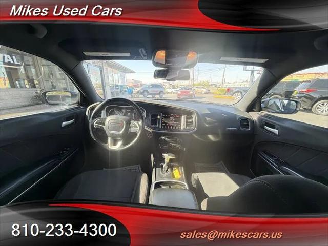 2016 Dodge Charger SXT