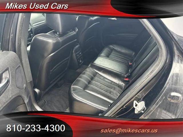 2012 Chrysler 300 S V6