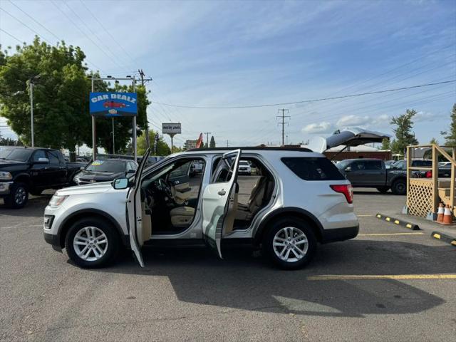 2017 Ford Explorer Base