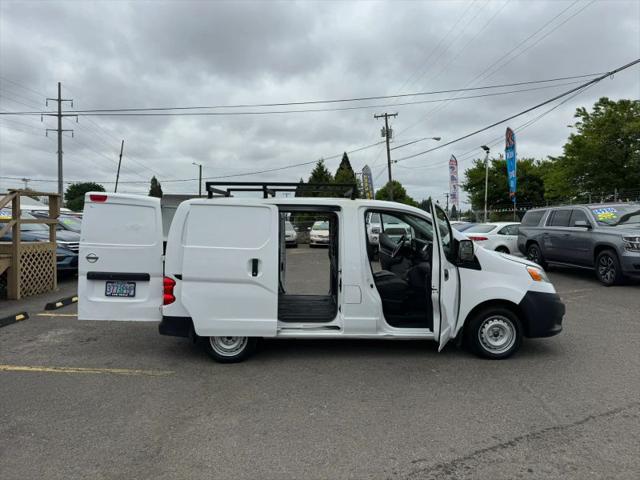 2018 Nissan NV200 S