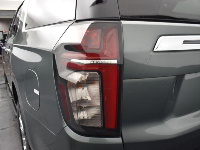 2023 Chevrolet Suburban 2WD Premier