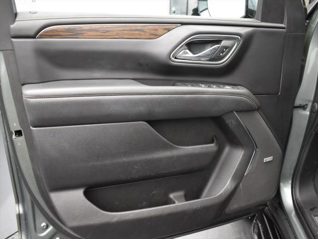 2023 Chevrolet Suburban 2WD Premier