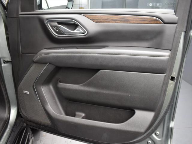 2023 Chevrolet Suburban 2WD Premier