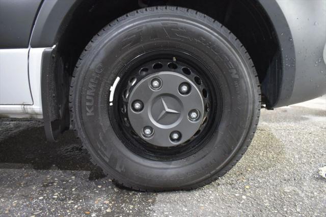 2024 Mercedes-Benz Sprinter 4500 Chassis Standard Roof 4-Cyl Diesel HO