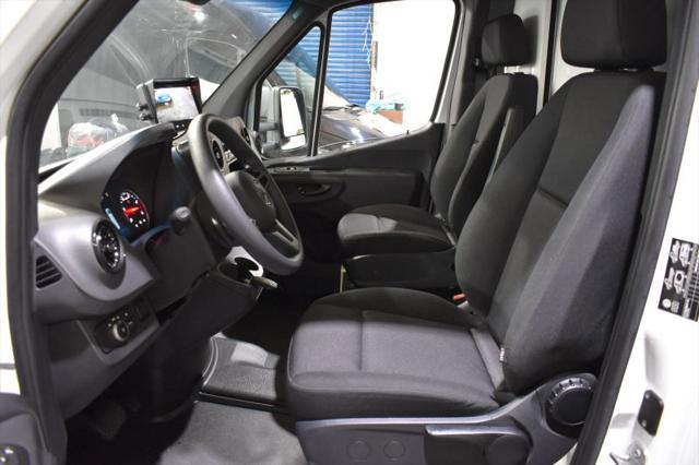 2024 Mercedes-Benz Sprinter 4500 Chassis Standard Roof 4-Cyl Diesel HO