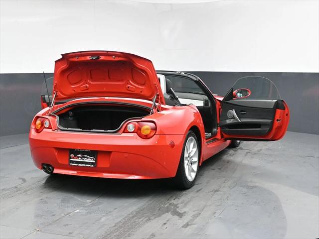 2004 BMW Z4 2.5i