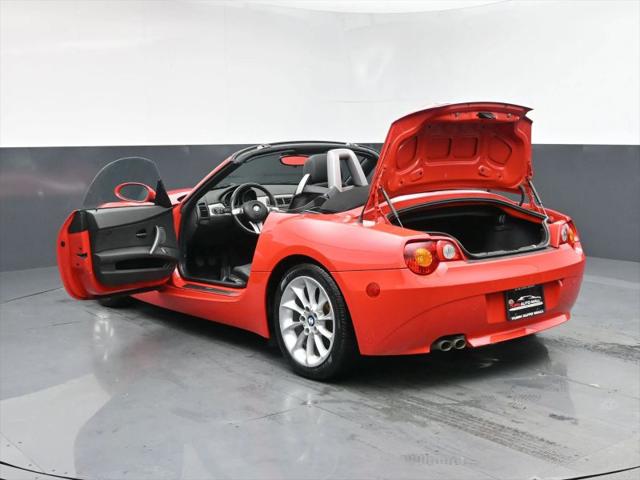 2004 BMW Z4 2.5i