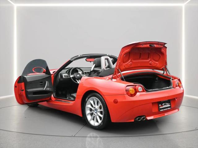 2004 BMW Z4 2.5i