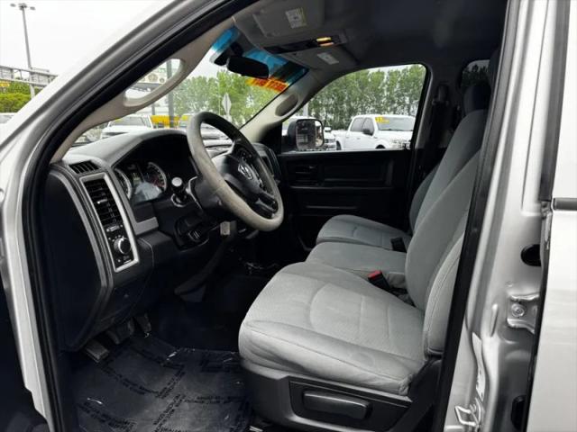2017 Ram 2500 Tradesman Crew Cab 4x4 6'4" Box