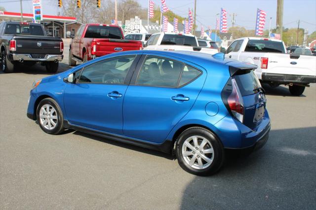 2017 Toyota Prius c Two