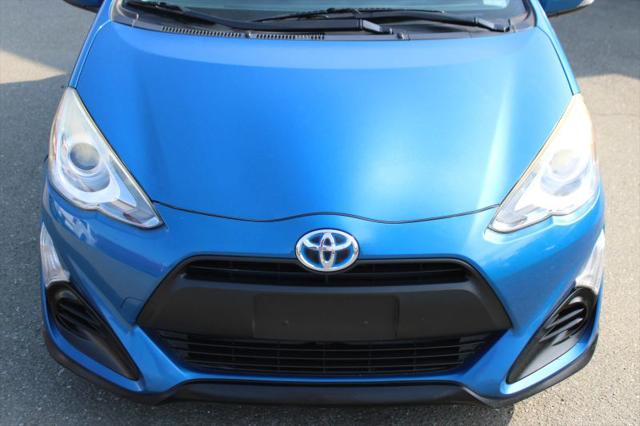 2017 Toyota Prius c Two