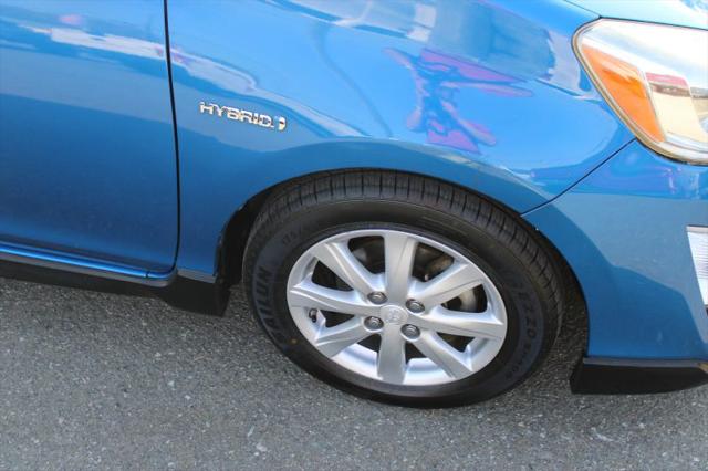 2017 Toyota Prius c Two