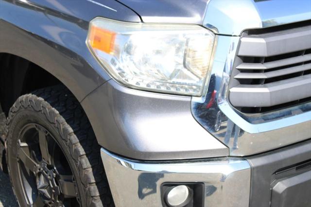 2014 Toyota Tundra SR5 5.7L V8