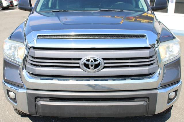 2014 Toyota Tundra SR5 5.7L V8
