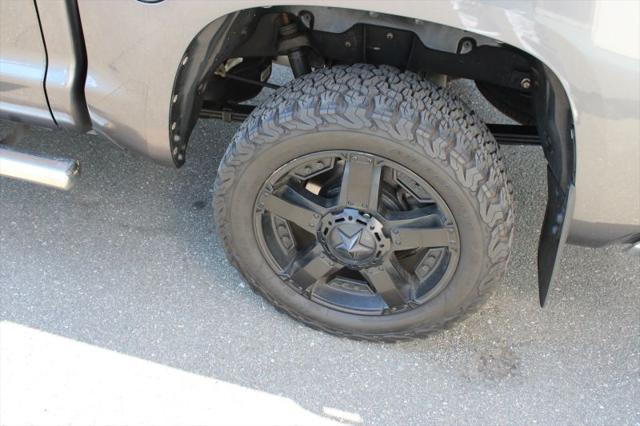 2014 Toyota Tundra SR5 5.7L V8