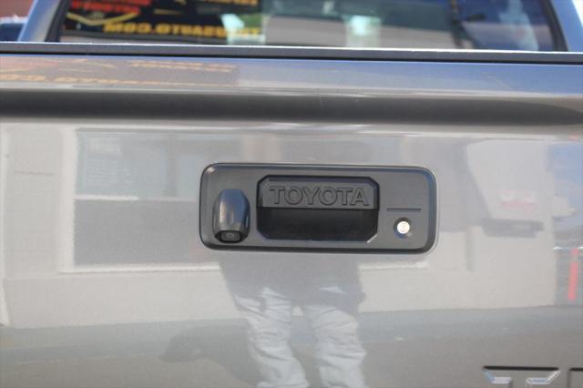 2014 Toyota Tundra SR5 5.7L V8
