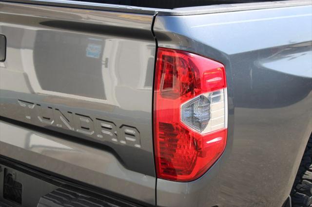 2014 Toyota Tundra SR5 5.7L V8
